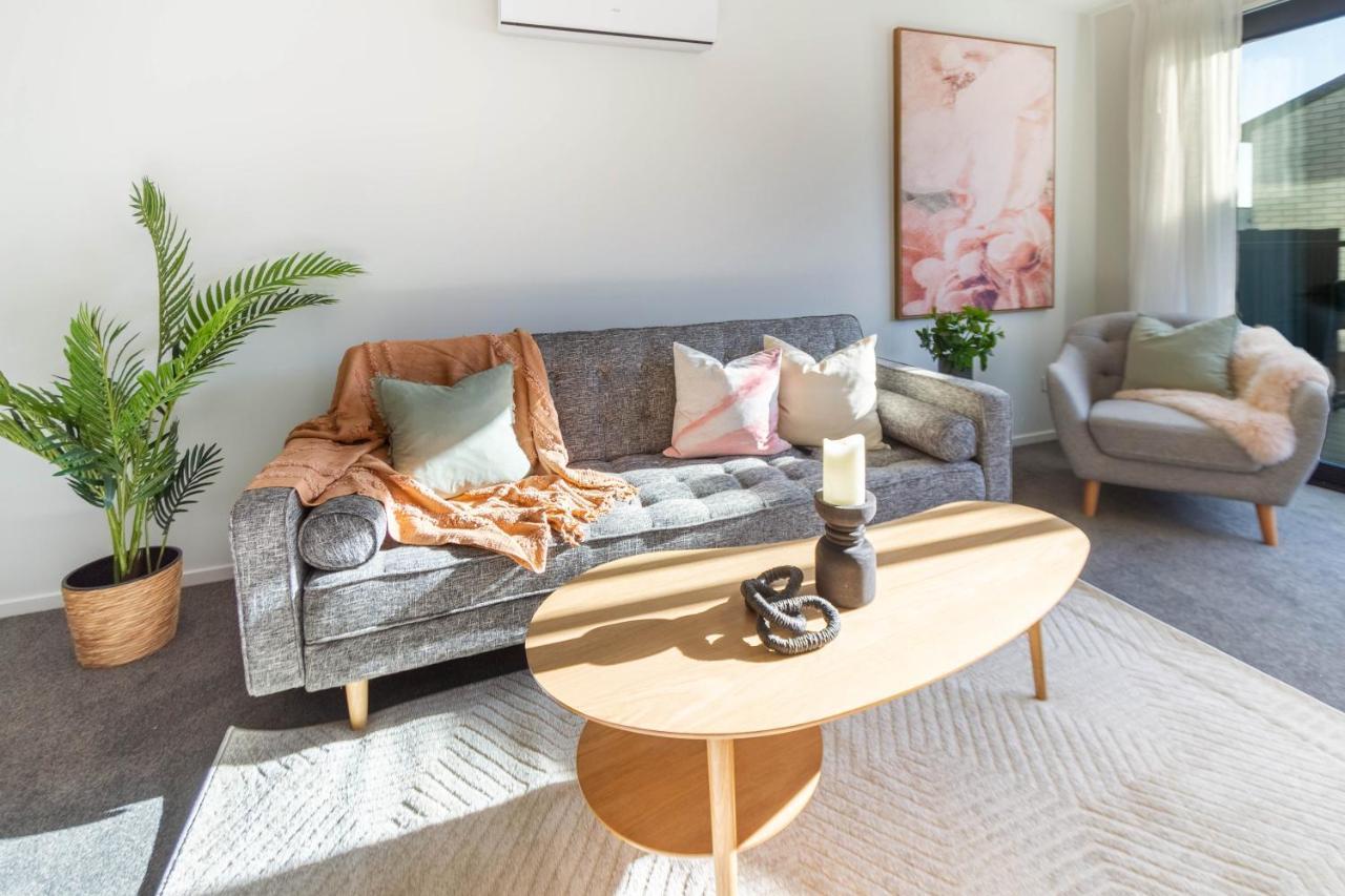 כרייסטצ'רץ' Cozy 3 Bedroom Near Hagley Park W/Garage מראה חיצוני תמונה