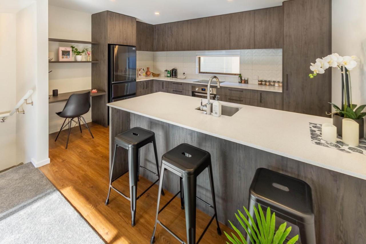 כרייסטצ'רץ' Cozy 3 Bedroom Near Hagley Park W/Garage מראה חיצוני תמונה